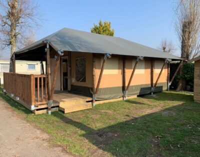 Glamour Glamping at little beach