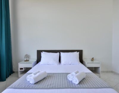 La Rotonda Suites Chania Hotel (Superior One Bedroom Triple Apartment – Mountain/ Street View)